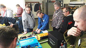 Praxisteil Schulung Stromversorgung in Fahrzeugen Schulung mobile Stromversorgung